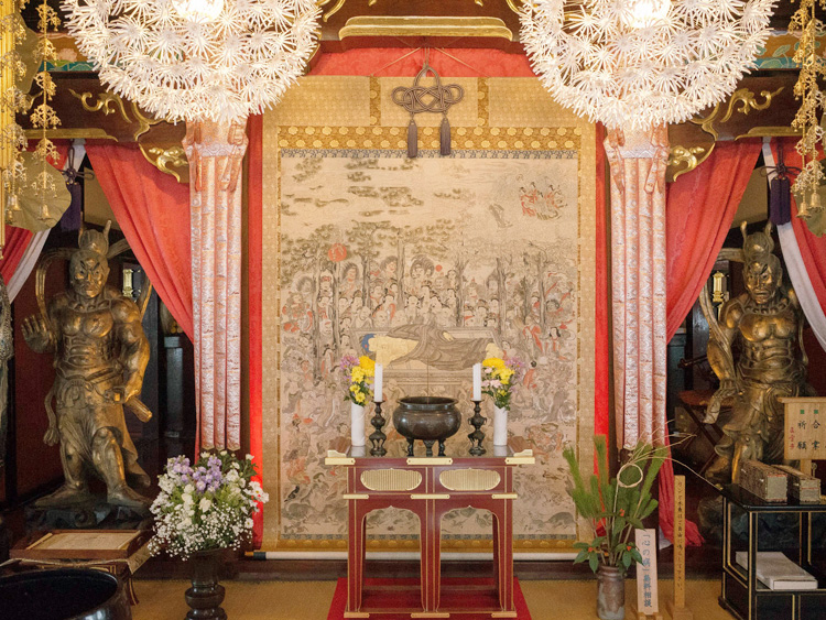 護法山正雲寺 会津本山 正雲寺は誰もが気持ちよく集える「みんなのお寺」です。 祈願をする