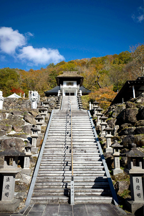 護法山正雲寺 会津本山 正雲寺は誰もが気持ちよく集える「みんなのお寺」です。 入門について